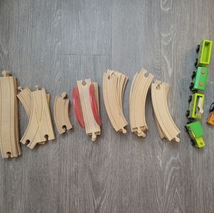 27 Piece Wood Train Set
